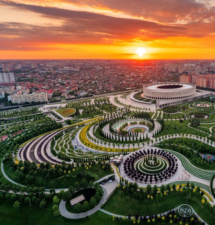 Спальни из массива дуба белорусского производства купить в Москве.